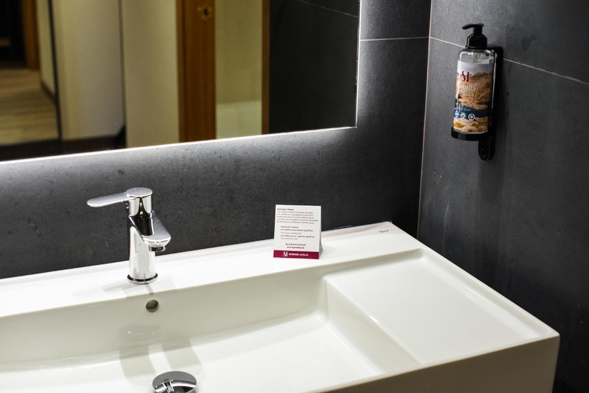 Sommos Hotel Benasque Spa Kültér fotó